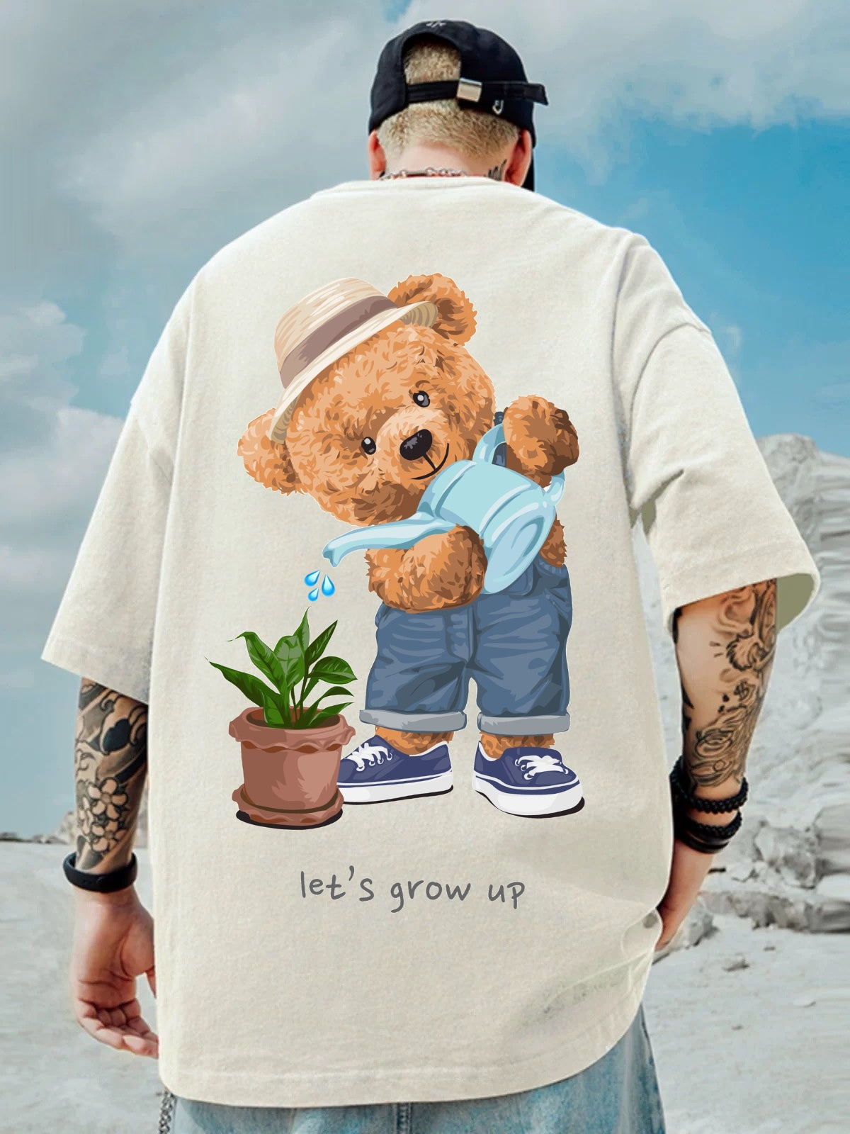 Oversized T-shirt : “Let’s grow up”