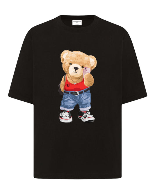 “Selfie Bear Couture Shirt” Unisex Oversized T-Shirt