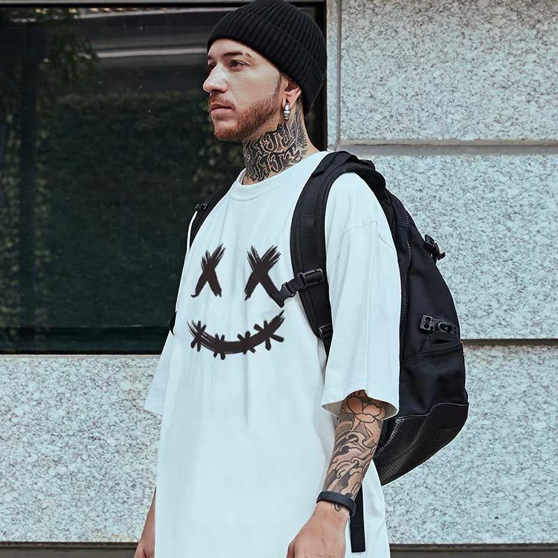 MOYAN - XX Smiley Oversize Tee